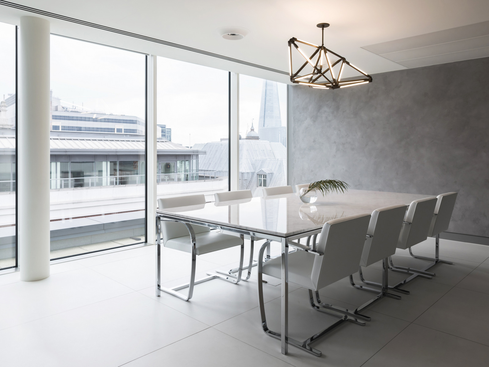 &ldquo;白加黑&rdquo;1500㎡簡(jiǎn)約辦公室裝修設(shè)計(jì)案例